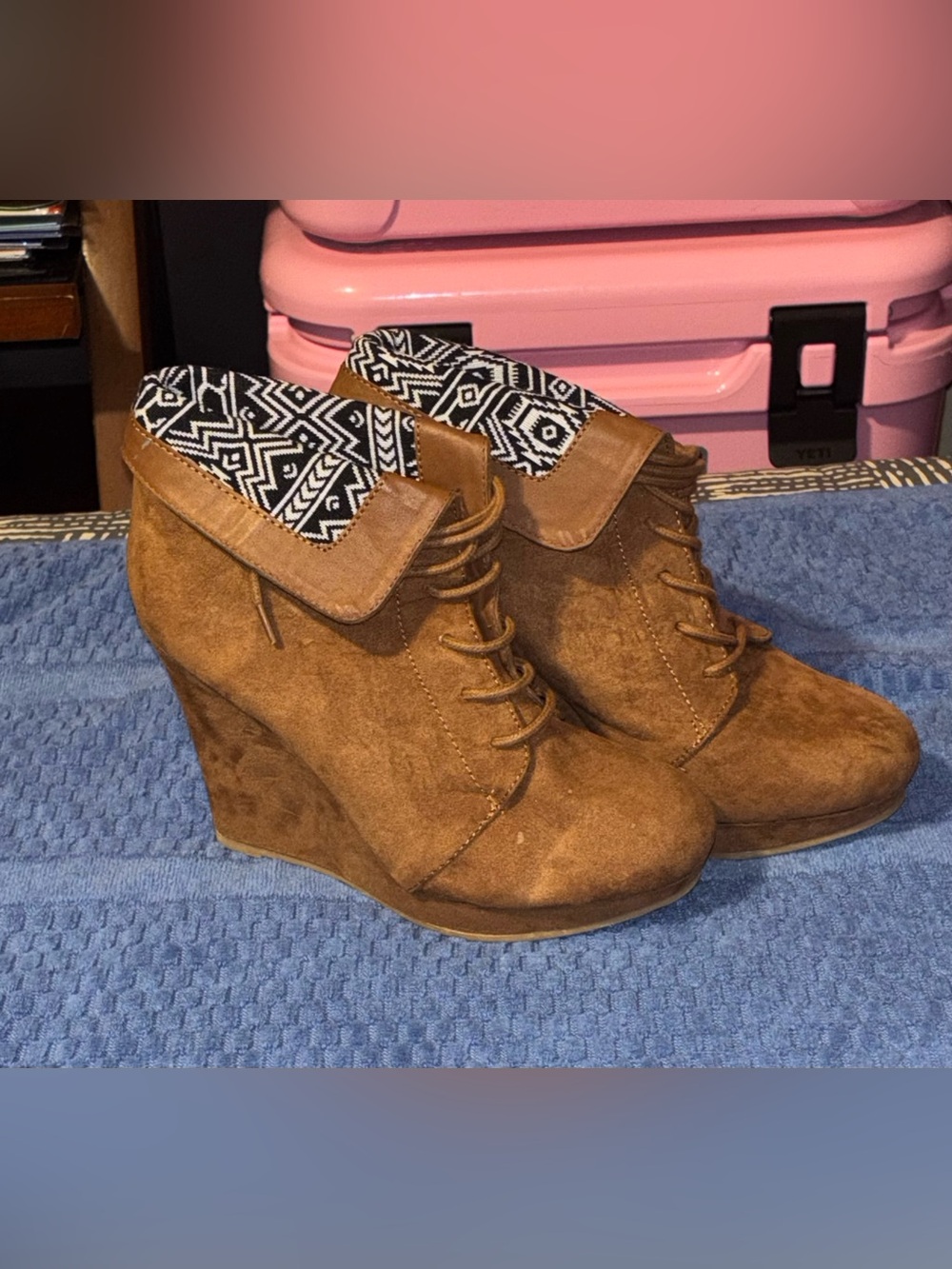 Shi by JOURNEYS Tan Suede Wedge Lace-Up Ankle Boots